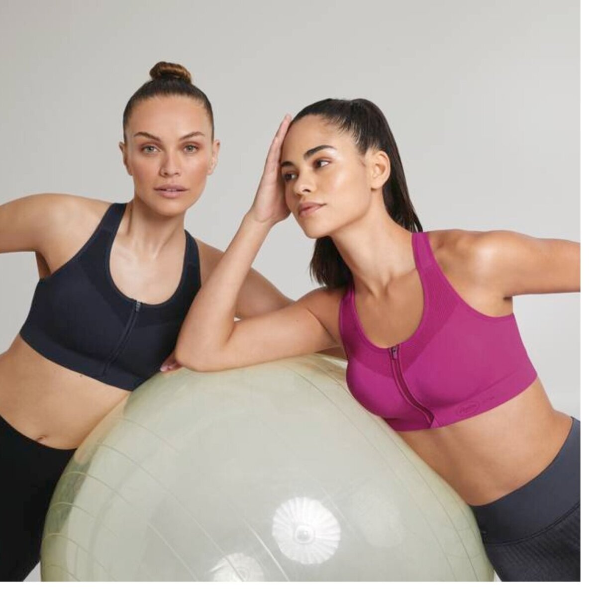 Anita Active EasyMove Zip sportinė liemenėlė su užtrauktuku 4 Anita Active EasyMove Zip sportinė liemenėlė su užtrauktuku 4