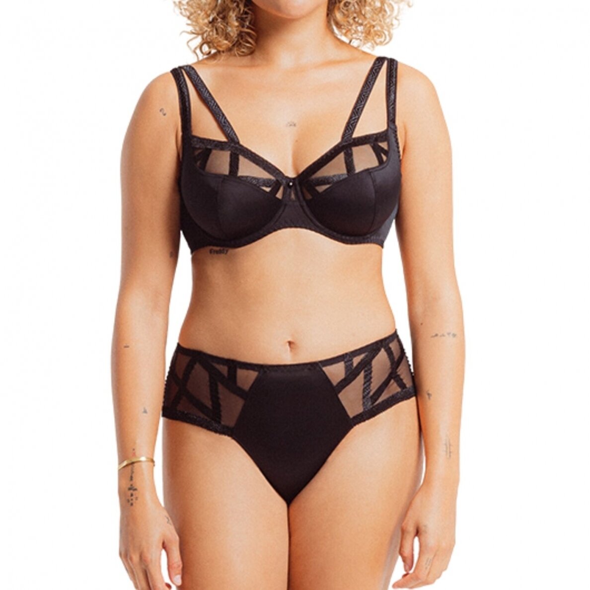 LOUISA BRACQ Serie shorty 1 LOUISA BRACQ Serie shorty 1