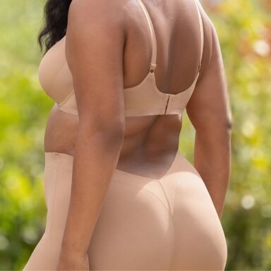 WACOAL Shape Revelation Hourglass formuojantys šortai WACOAL Shape Revelation Hourglass formuojantys šortai